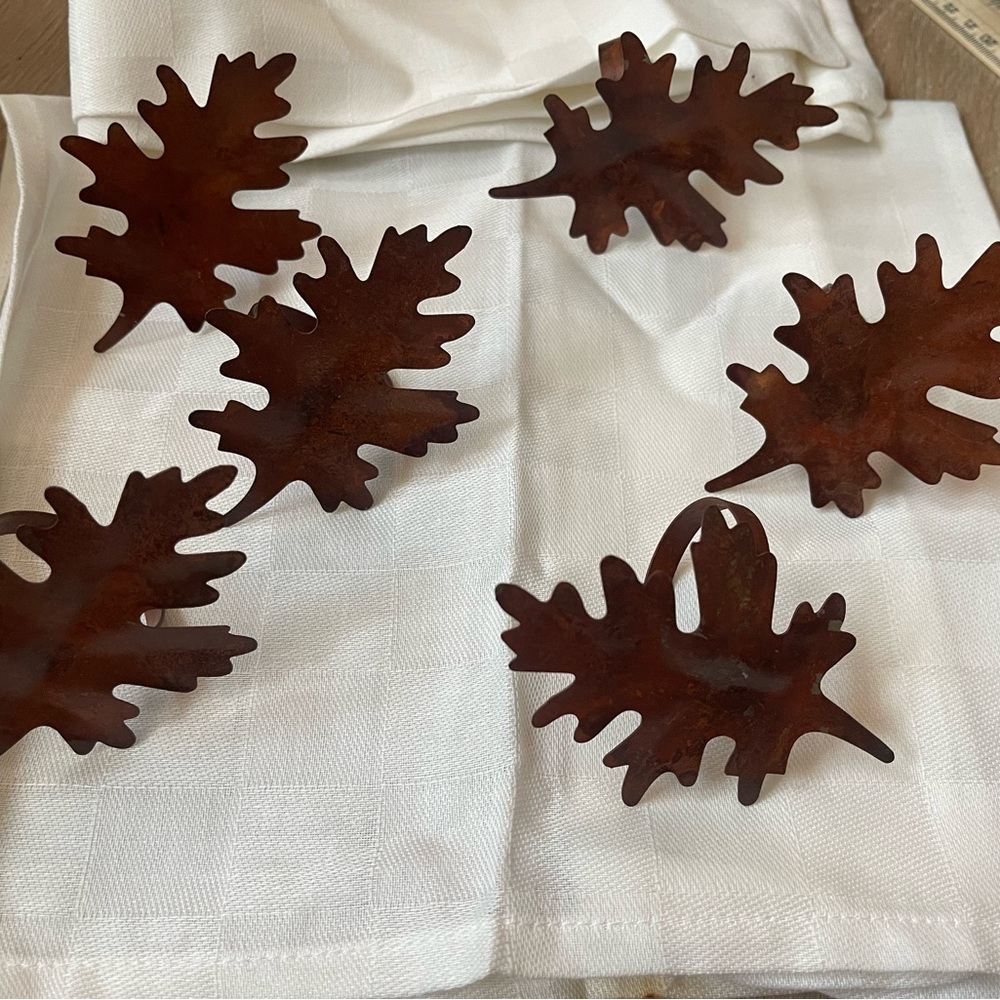 Vintage metal leaf napkin holders